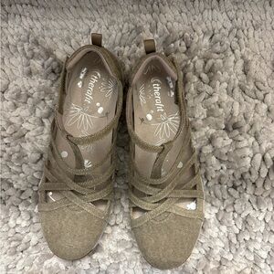 Therafit size 11.5 women’s shoe